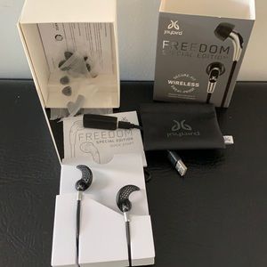 Jaybird wireless headphones
